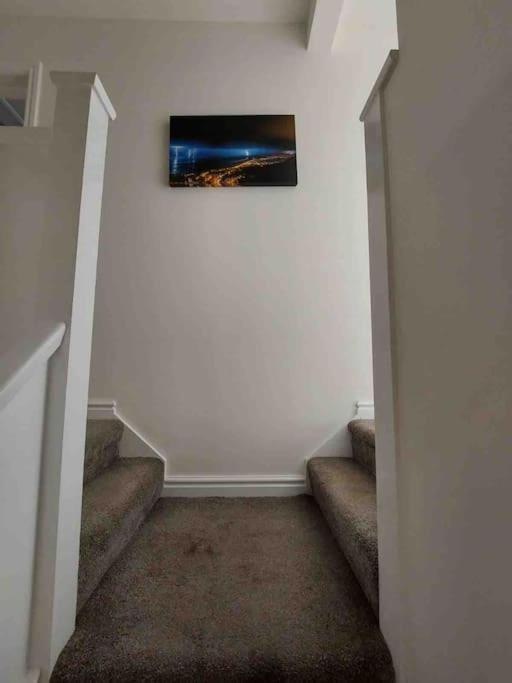 Modern 4 Bedroom House In Weymouth Sunny Corner Esterno foto
