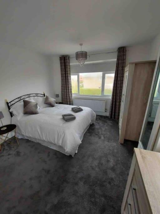 Modern 4 Bedroom House In Weymouth Sunny Corner Esterno foto
