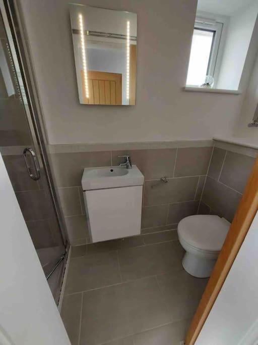 Modern 4 Bedroom House In Weymouth Sunny Corner Esterno foto